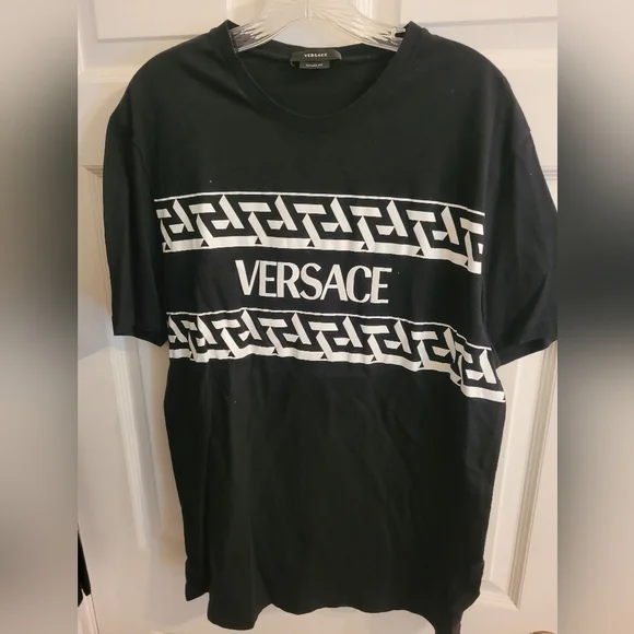 Versace Black Graphic Tee 2XL - Picture 2 of 3